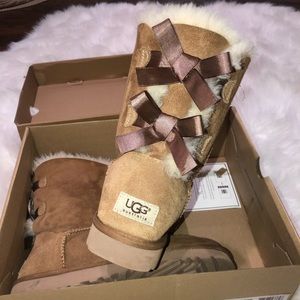 UGGS, brand new condition